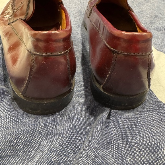 Bass Classic Brown Leather Loafers - Picture 5 of 8